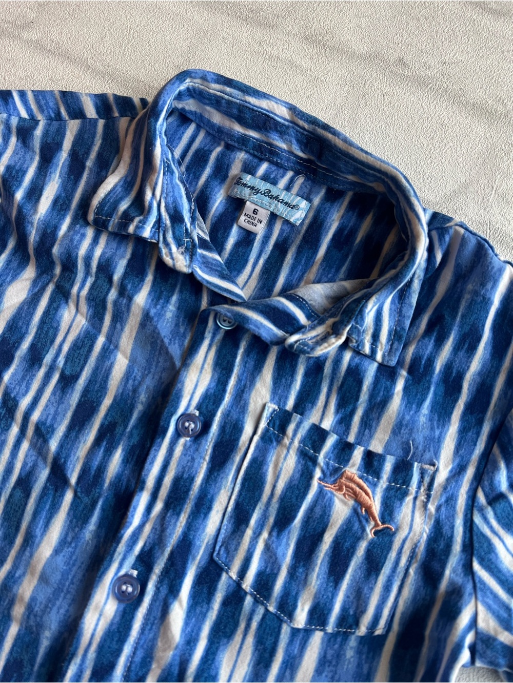 Tommy Bahama Blue and White Striped Short Sleeve‎ Button-Down Shirt